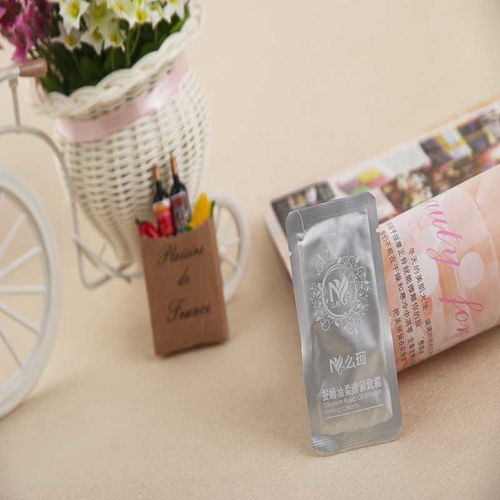 真正的化妝品OEM廠家 致力生產(chǎn)真正健康的護(hù)膚品